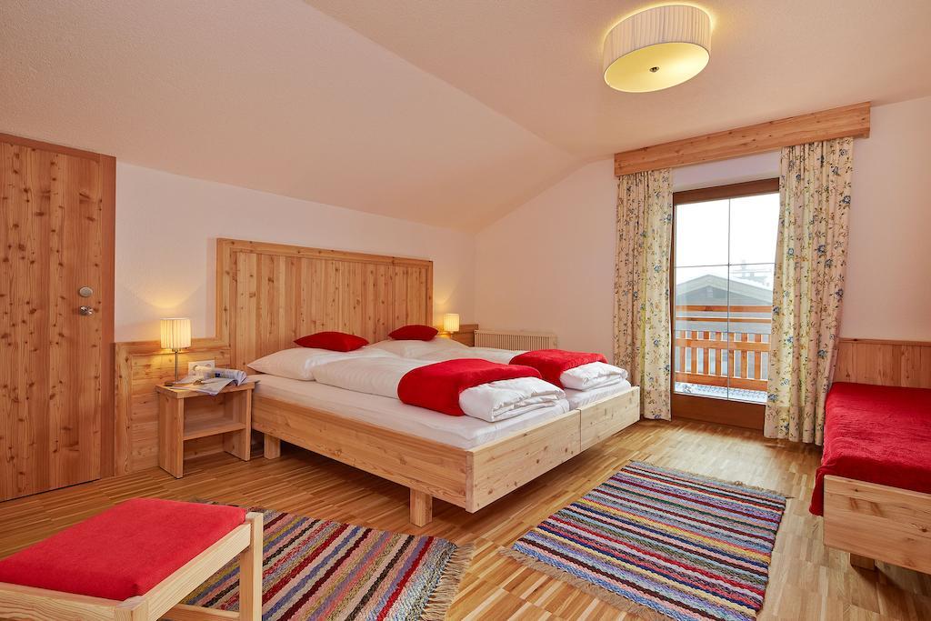 Apartamento Am Sonnhof Längenfeld Habitación foto